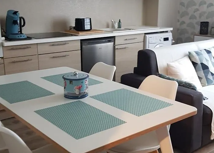 La Falaisienne - Au Coeur De La - 