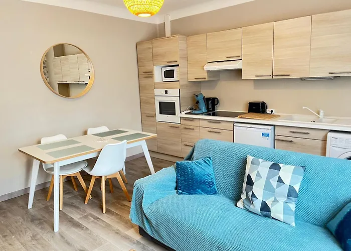 La Falaisienne - Au Coeur De La - 