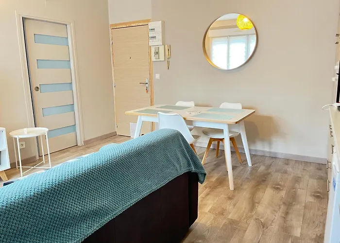 La Falaisienne - Au Coeur De La - 