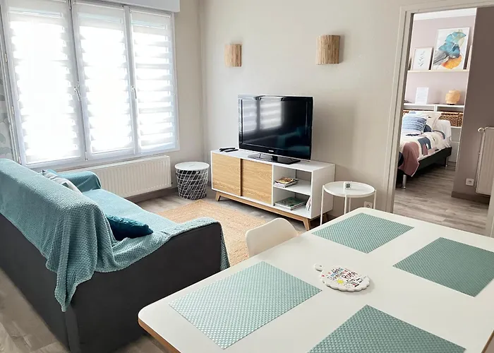 La Falaisienne - Au Coeur De La - 